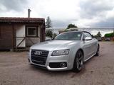 Audi A5 Cabriolet 2.0 TFSI quattro Automatik - Audi A5 aus 2010: Cabrio