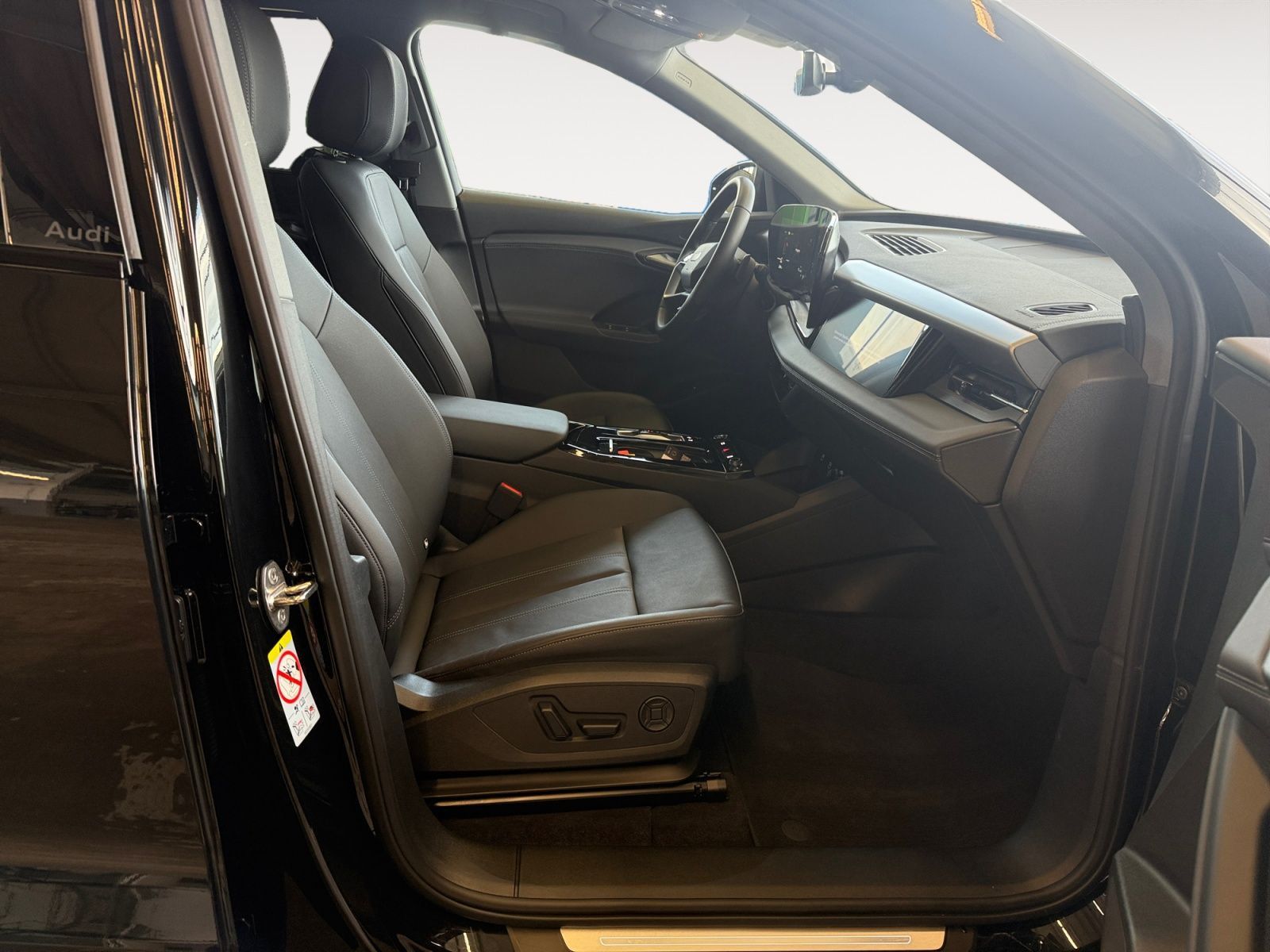 Audi Q6 e-tron - Bild 17