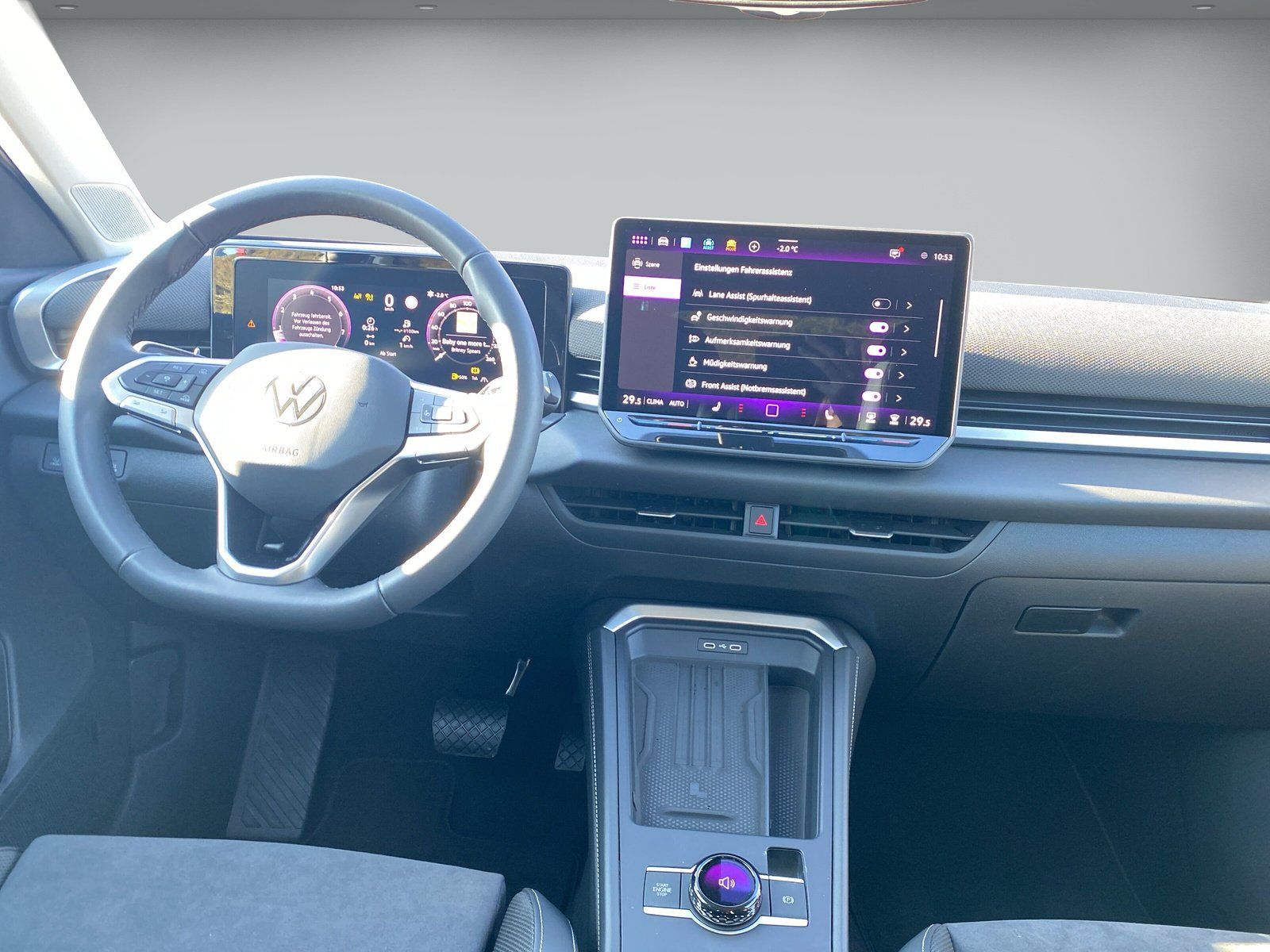 Volkswagen T-Roc - Bild 10
