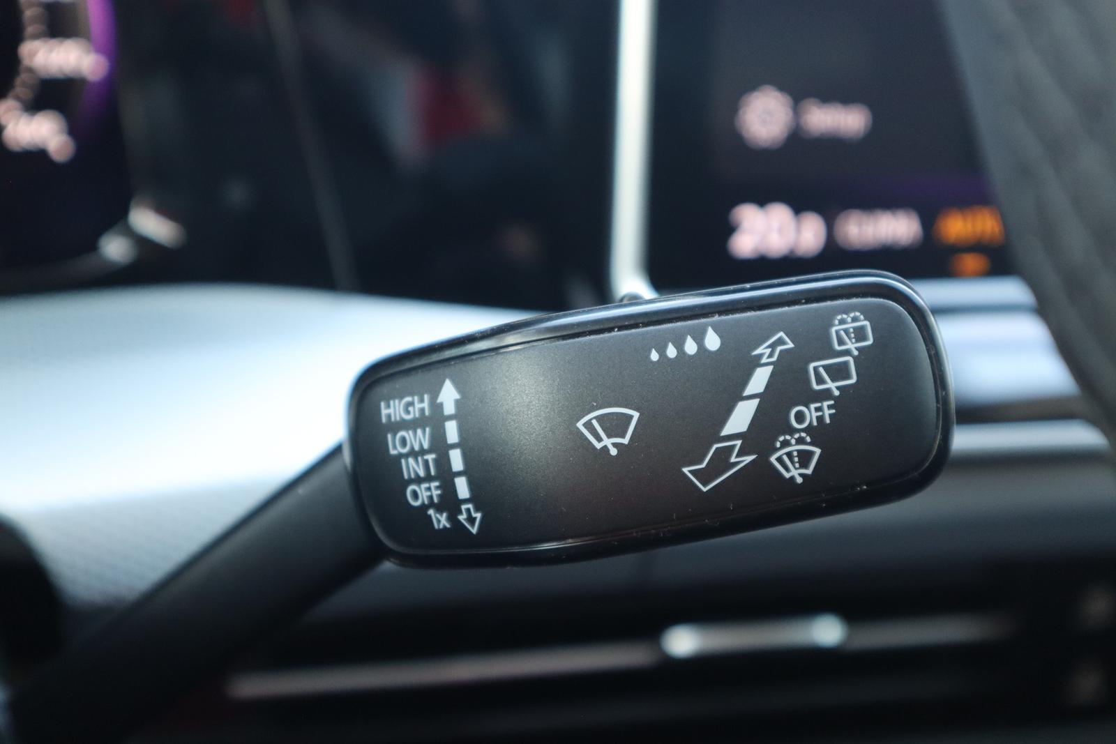 Volkswagen Golf VIII 1.5 eTSI Goal LED Navi ACC Sitzheizung, миниатюра 16