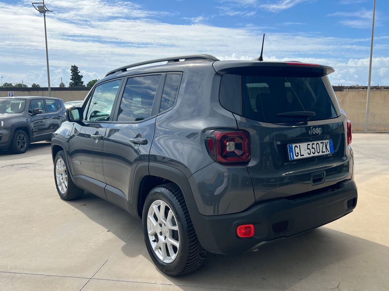 Jeep Renegade 1.6 Mjt 130 CV Limited - possibili imagem 3
