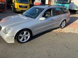 Mercedes-Benz C 220 C -Klasse T-Modell C 220 T CDI - Mercedes-Benz C 220 aus 2003: Cdi