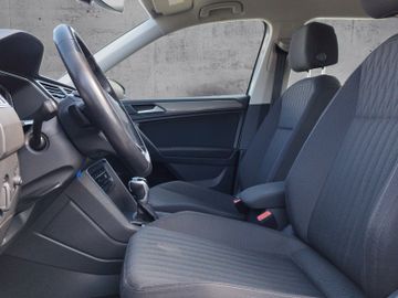 Volkswagen Tiguan Allspace - 6