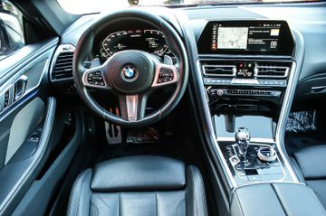 Fahrzeugabbildung BMW M850 xDrive CARBONDACH LASER M-SPORT 360° 1HAND