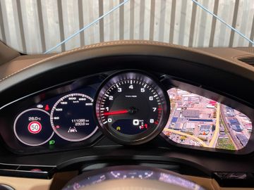 Porsche Cayenne - 10