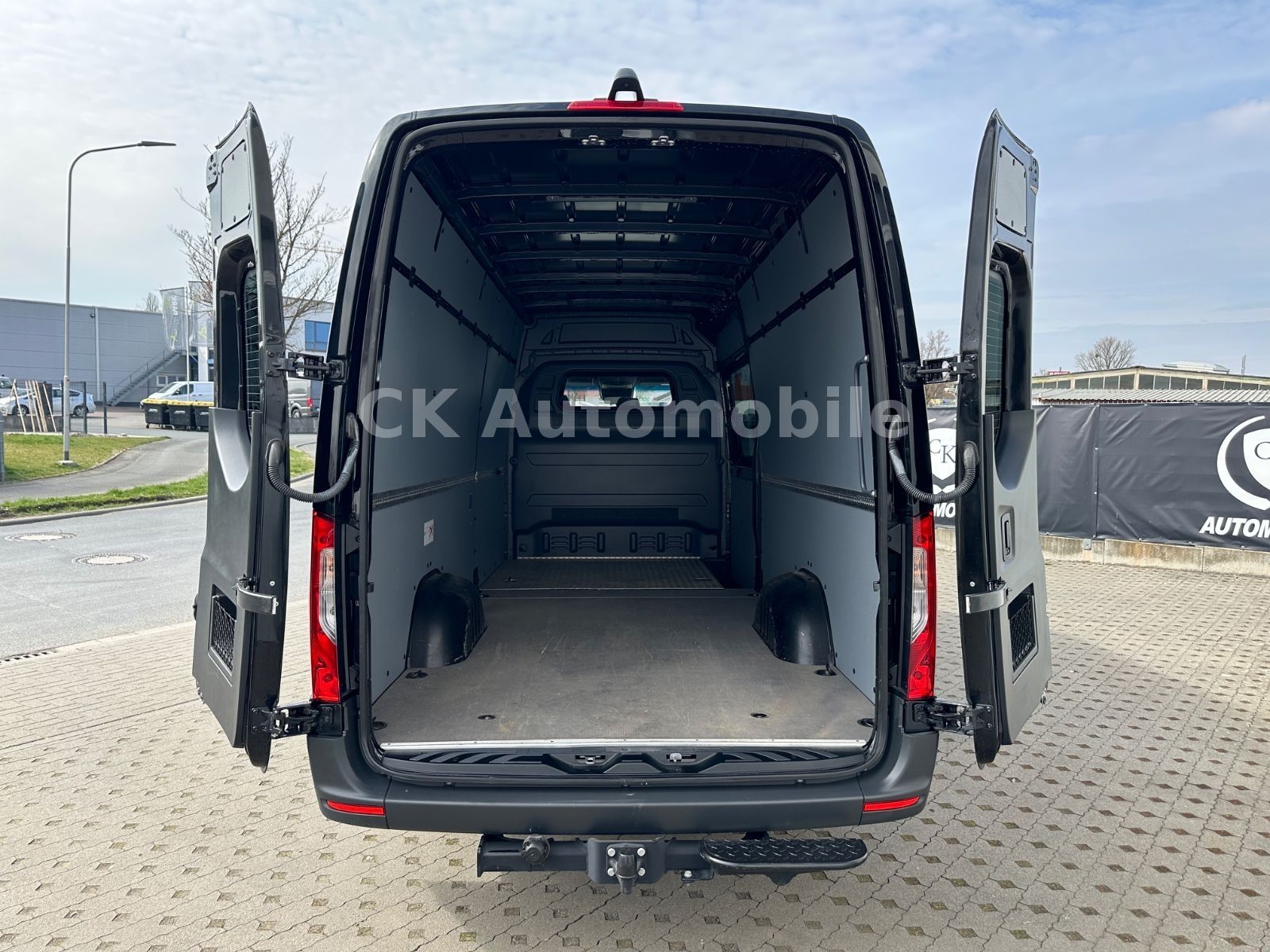 Fahrzeugabbildung Mercedes-Benz Sprinter III Kasten RWD 317 Autom./Maxi/Navi/Kam