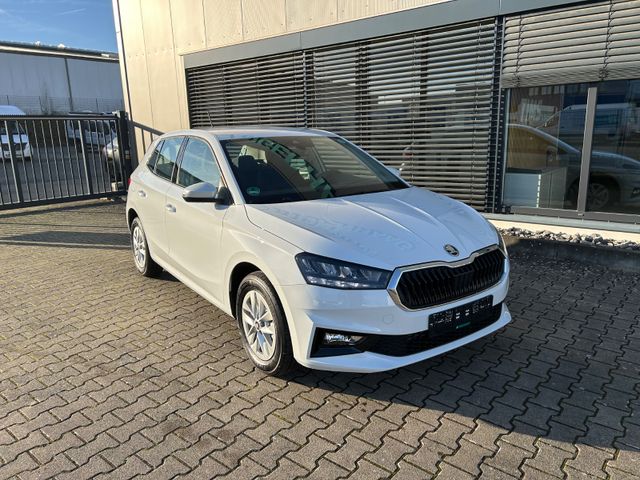 SKODA Fabia Selection 1,0 TSI DSG  Klima RFK