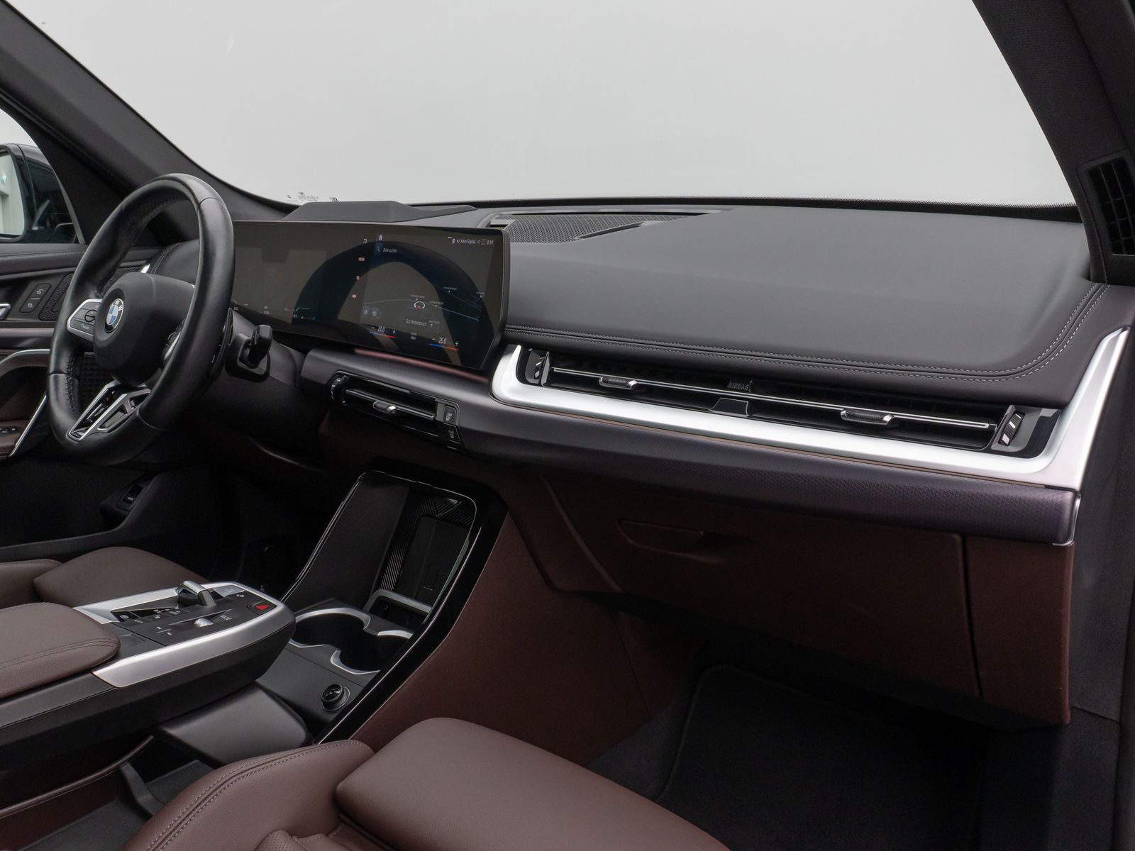 Fahrzeugabbildung BMW X1 xD23i M Sport Panorama 360°HUD DAB AHK Komfor