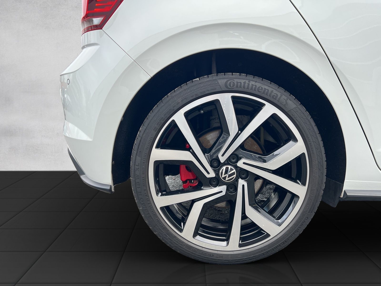 Polo GTI 2.0 TSI DSG LED*SHZ*Klima