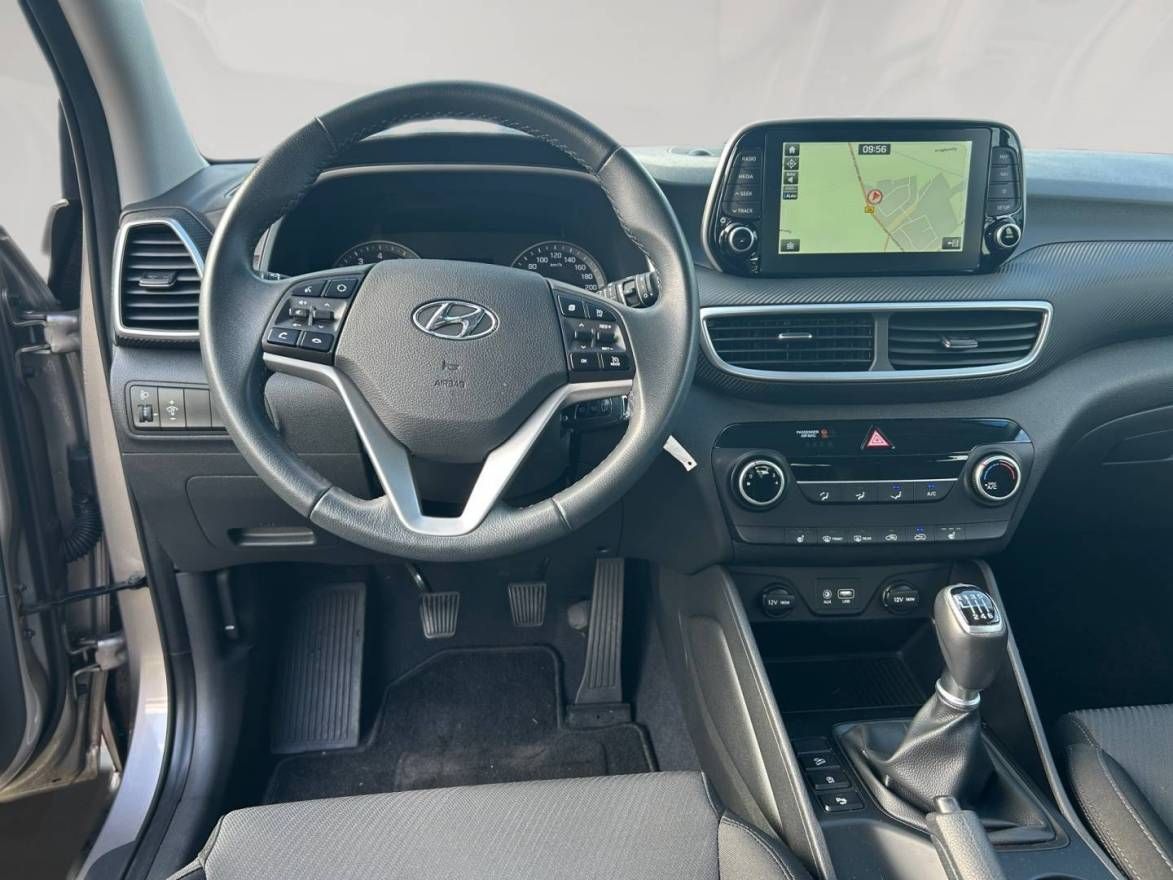 Fahrzeugabbildung Hyundai TUCSON PURE Sonderkontingent Navigation