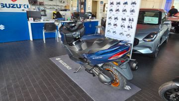 Suzuki AN 400