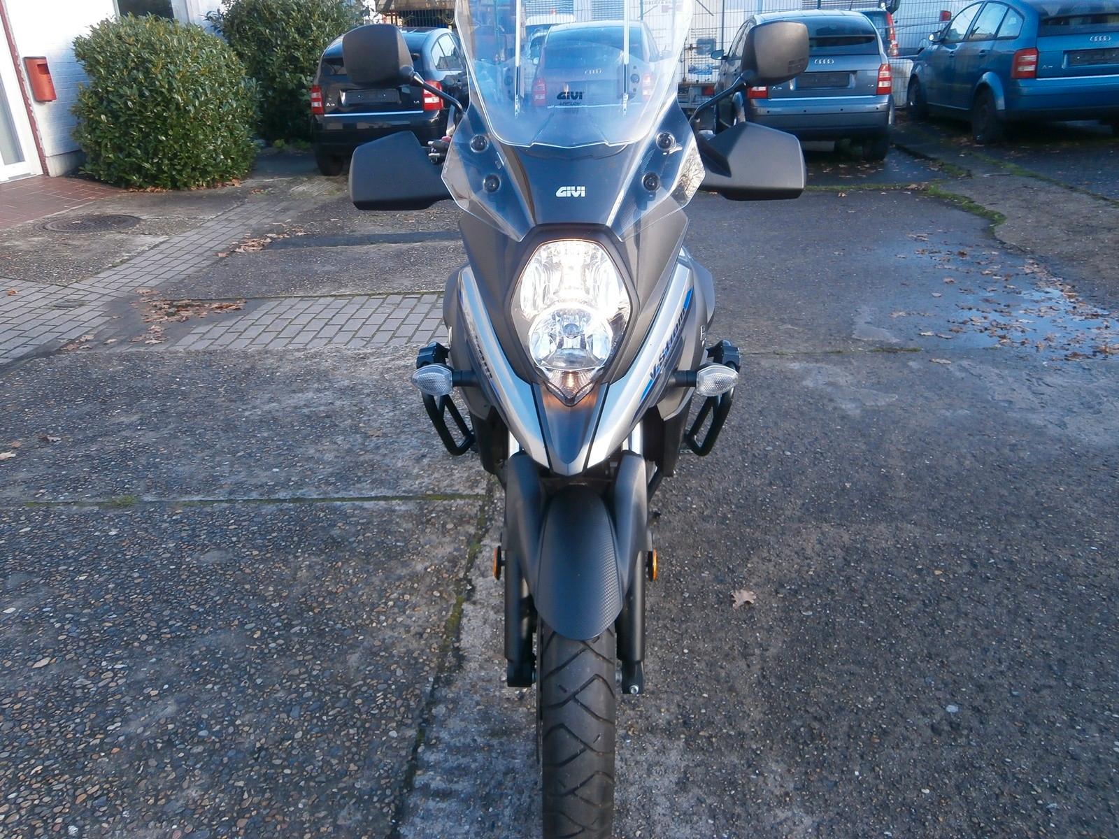 Suzuki DL650 wenig KM ,viel Zubehör