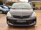 Toyota Verso Travel *7 Sitzer* Navi + Kamera* - gebrauchte Toyota Verso aus dem Jahr 2012