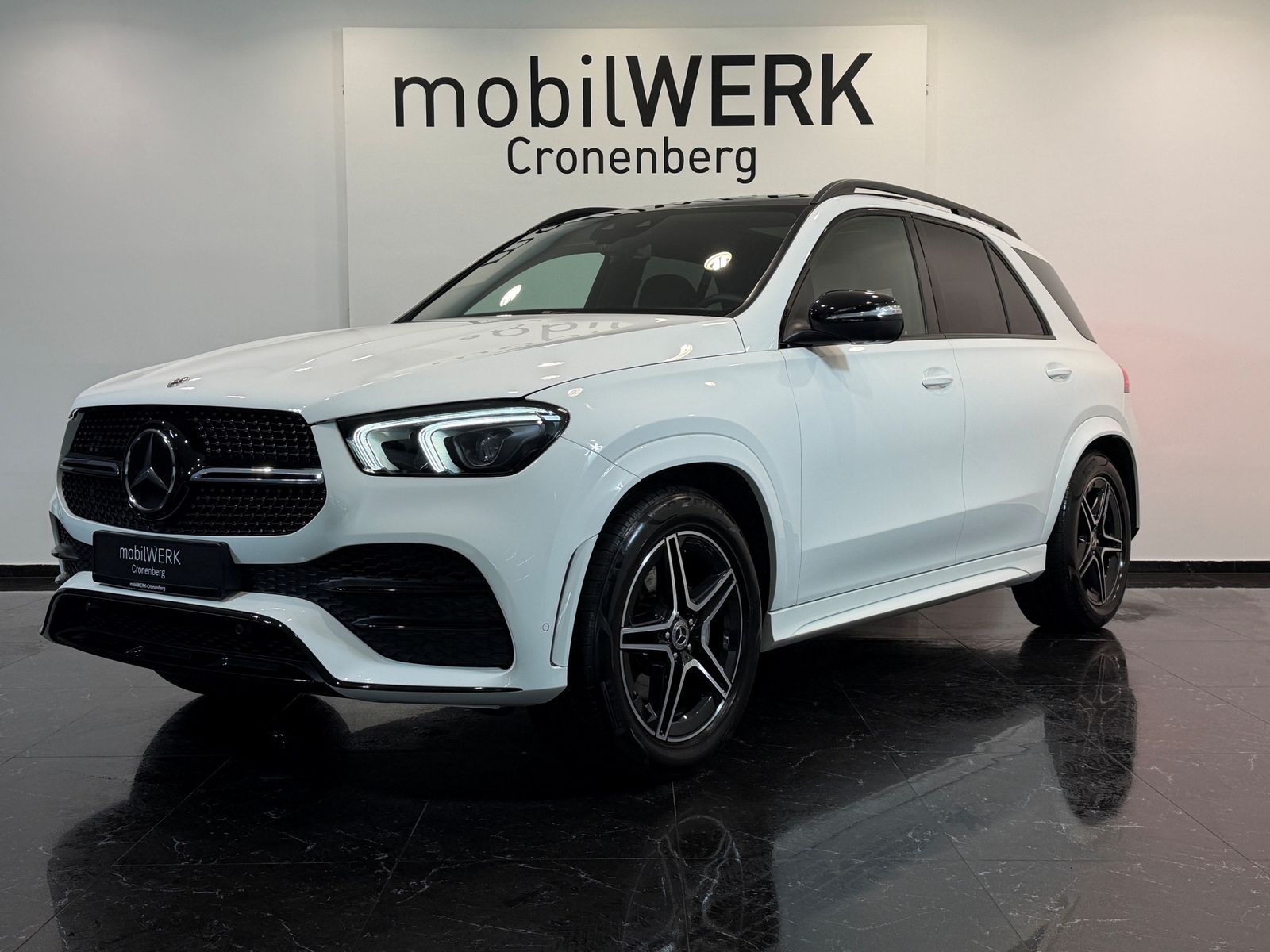 MERCEDES-BENZ GLE 400 d AMG PANO Sitzlüftung AHK 360KAM Distro
