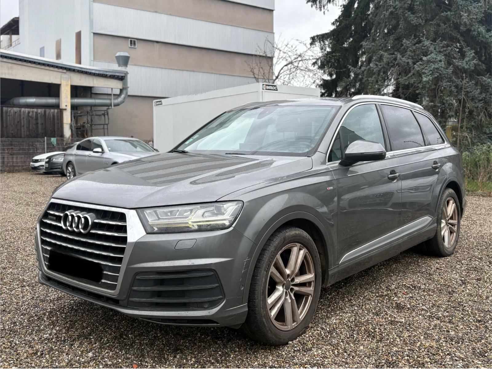 Audi Q7 3.0 TDI S LINE 2X PANO*HUD*SHZ*7PL VOLL