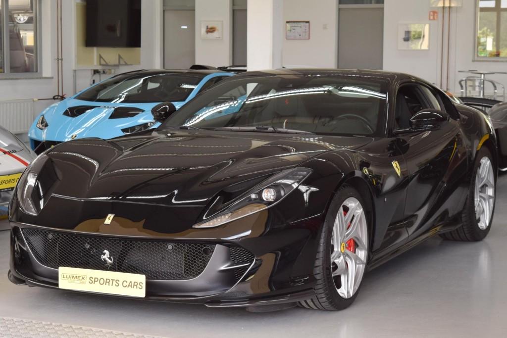 Ferrari 812 SF Lifting Racingsitze 