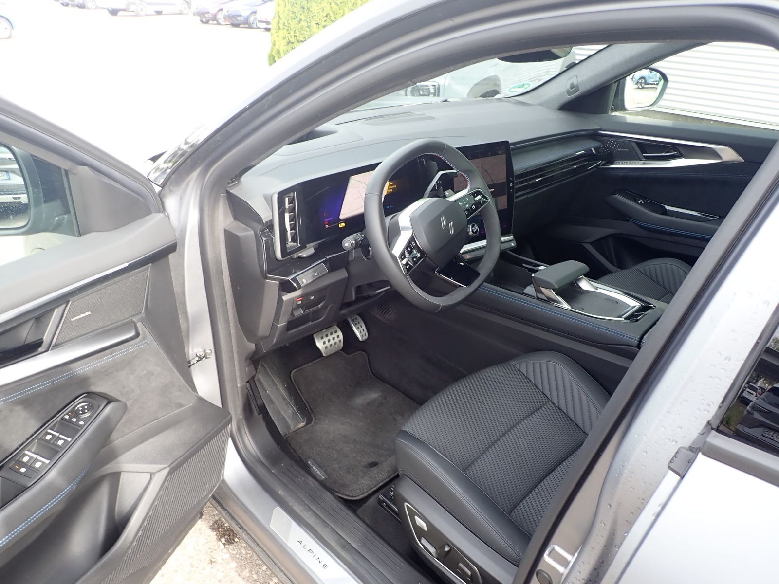 Fahrzeugabbildung Renault Austral Esprit Alpine Full Hybrid E-Tech 200