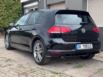 Volkswagen Golf - 3
