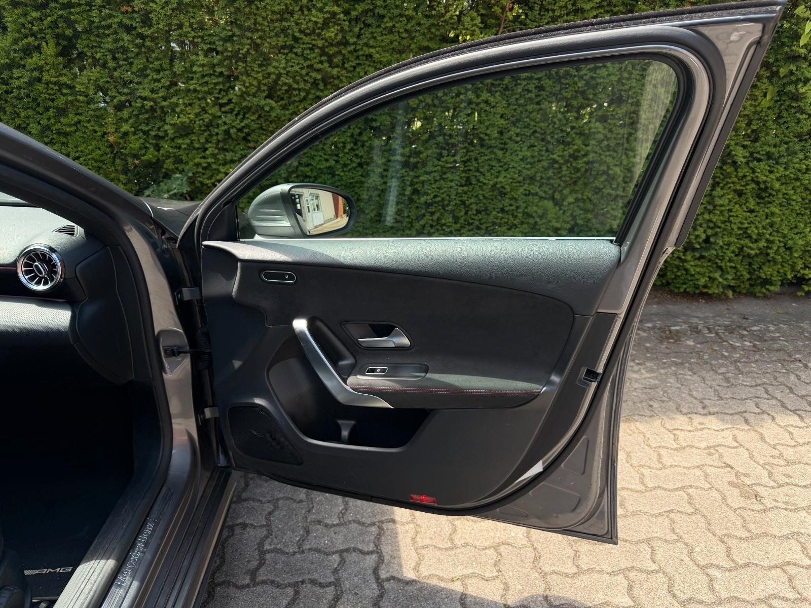 Mercedes-Benz A 250 AMG Line*Pano*Multibeam*Kamera