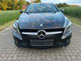 Mercedes-Benz CLA 220 CDI Super Optik Navi Xenon Teilleder - Mercedes-Benz CLA 220 mit Diesel-Antrieb: Automatik
