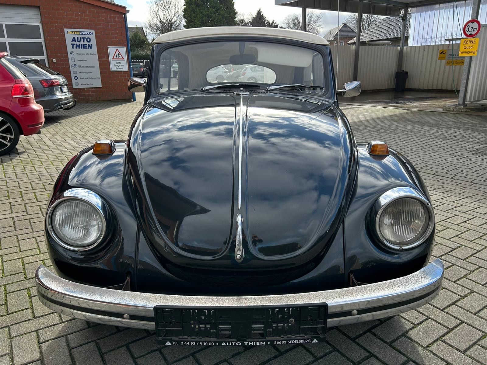 Fahrzeugabbildung Volkswagen Käfer Cabrio 1302 TÜV neu