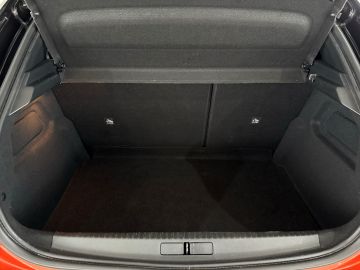 Bild 8 Opel Corsa F GS Line Digitales Cockpit LED Apple CarP