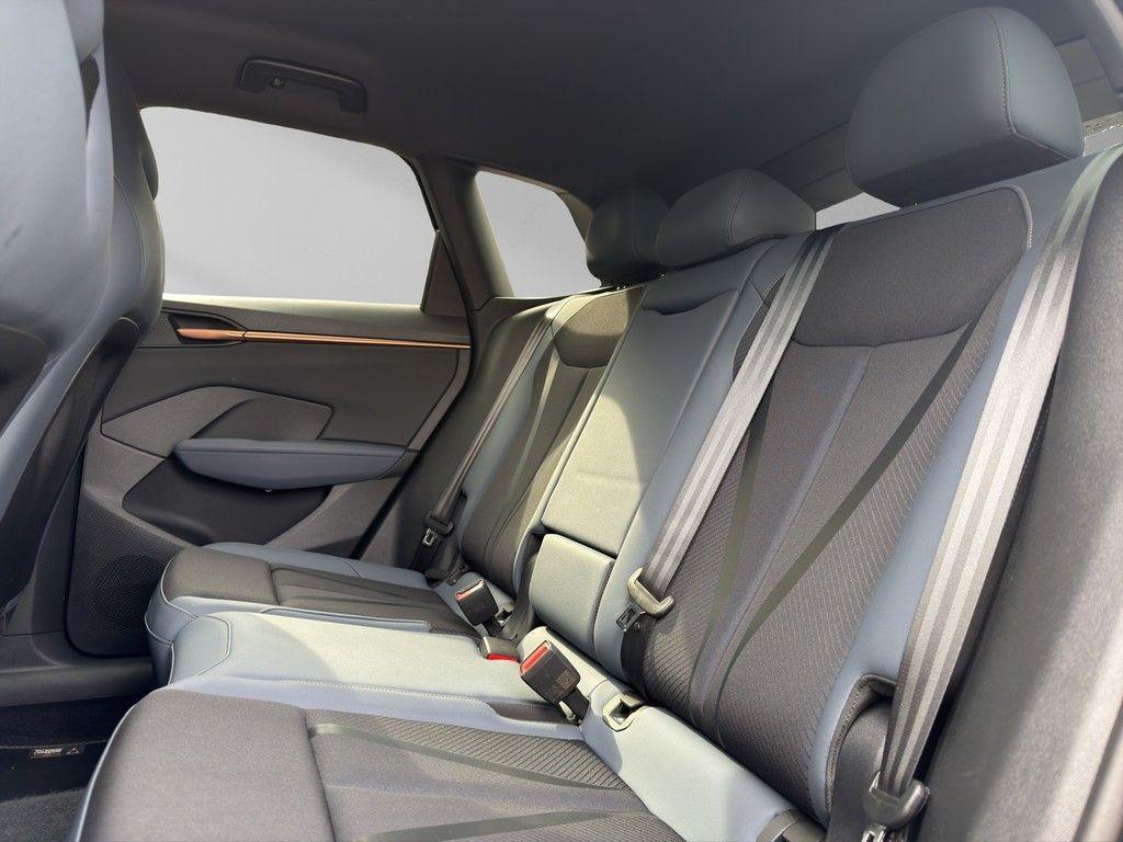 Cupra Terramar 1.5 eTSI DSG NAVI-LED-RFK-KLIMA-APP