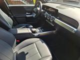 Mercedes-Benz EQB 250 -7 Sitzer, Top Batterie - blaue Mercedes-Benz EQB