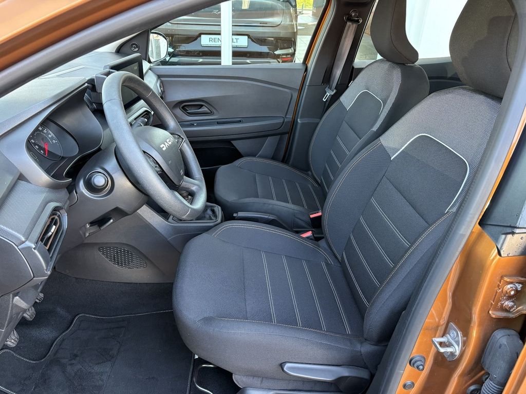 DACIA Sandero - Bild 8