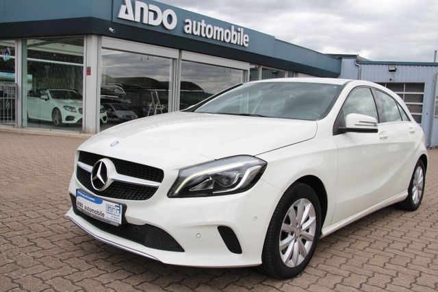 Mercedes-Benz A 180 BlueEfficiency LED/Navi/Teilleder/SHZ/PDC