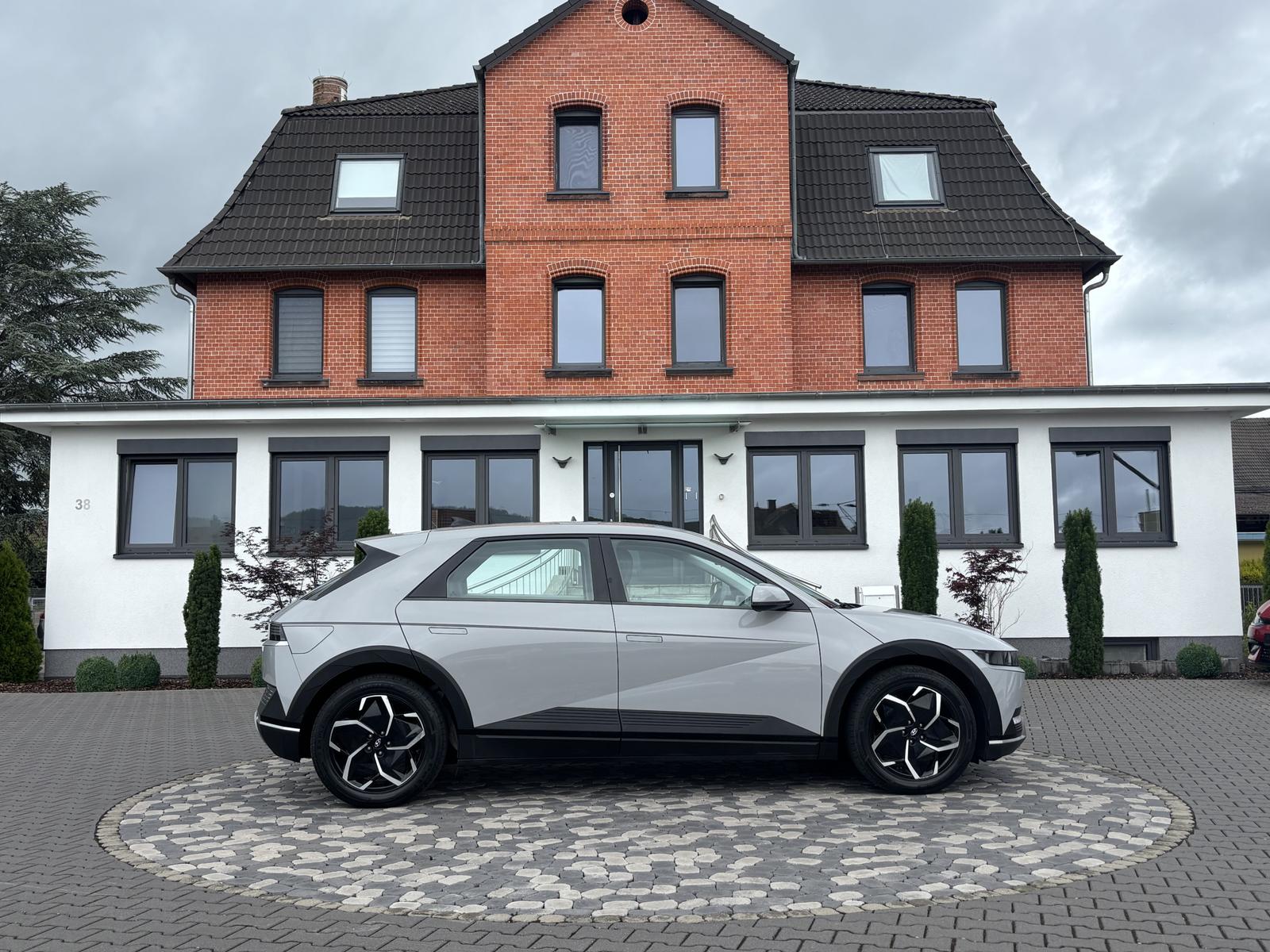 Hyundai Ioniq 5 LED ACC NAV SHZ CAM WÄMPU 72,6KWh