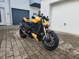 Ducati Streetfighter - DUCATI GELB