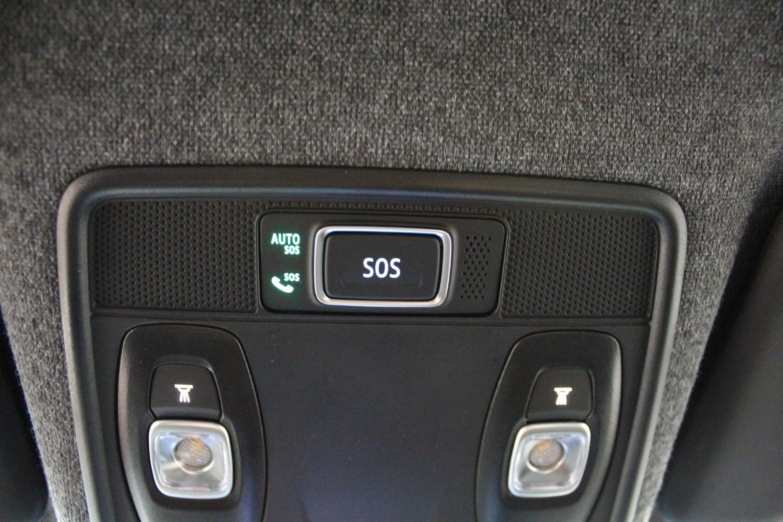 Fahrzeugabbildung Renault Captur Mild Hybrid 140 EDC Techno*Safety Paket*