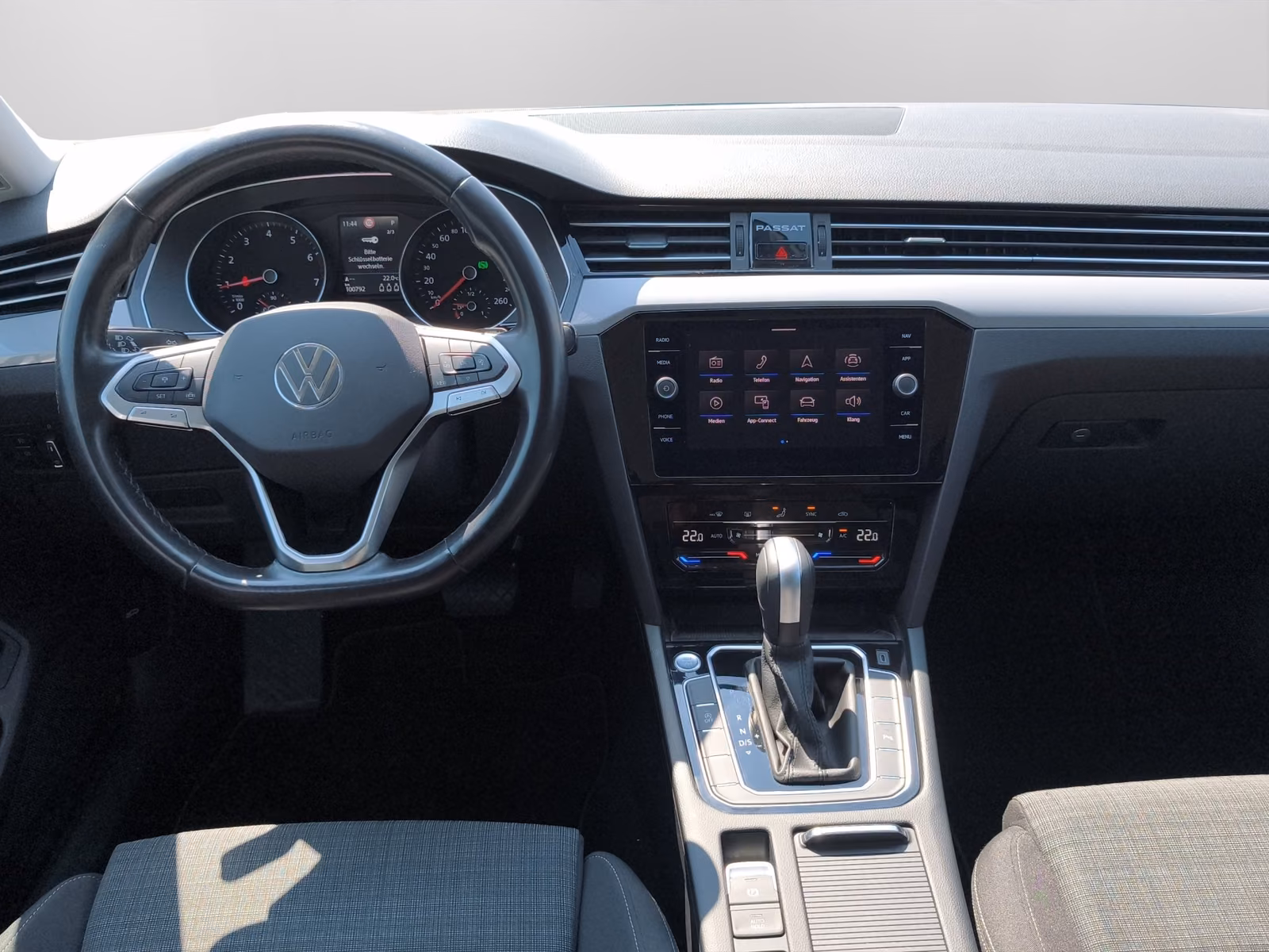 Volkswagen Passat 1.5 TSI DSG Business LED NAVI AHK, миниатюра 13