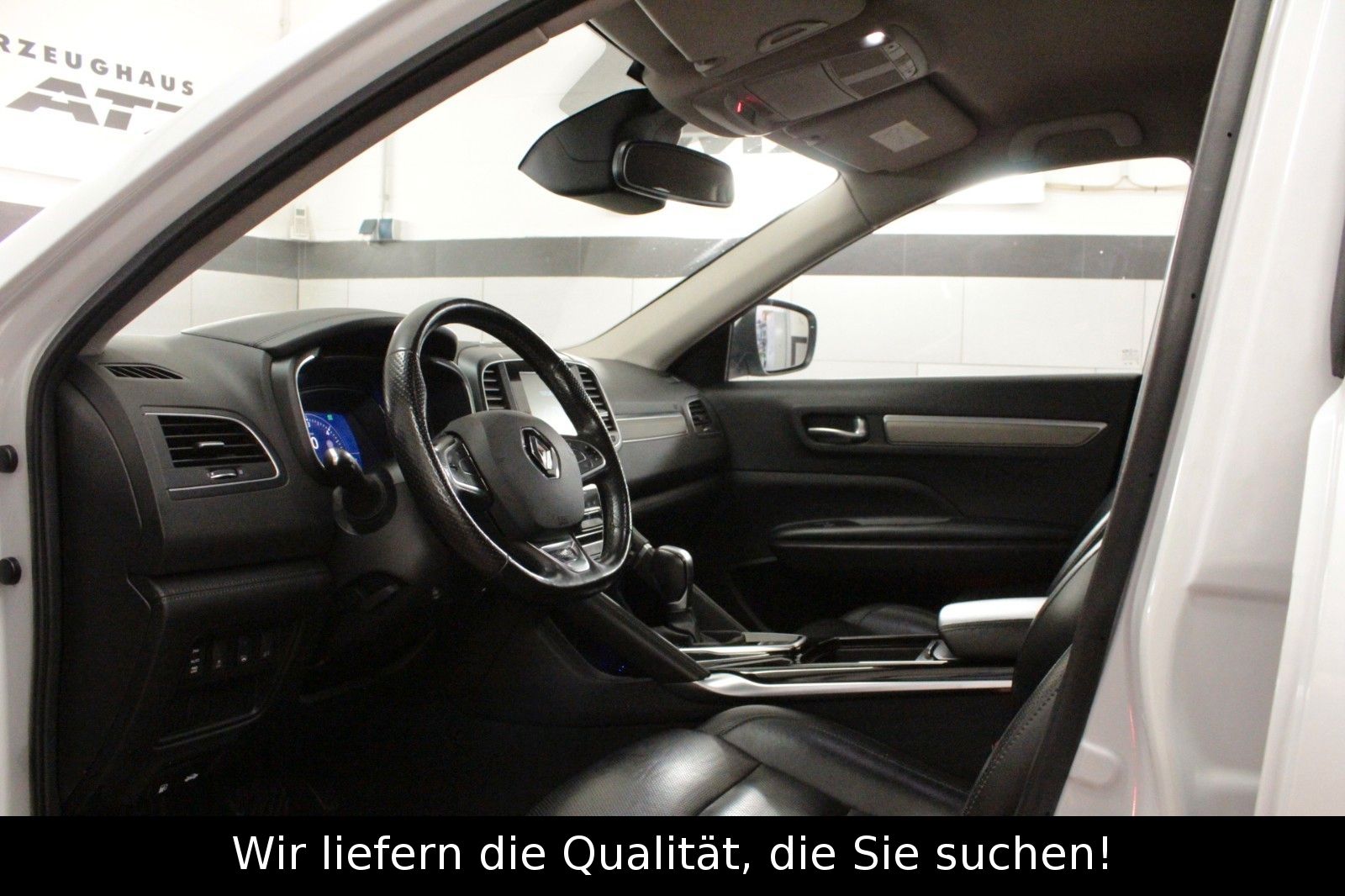 Fahrzeugabbildung Renault Koleos dCi 175 4WD X-tronic Initiale Paris*