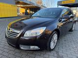 Opel Insignia A 2.0d Sports Tourer/Scheckheftgepflegt - gebrauchte Opel Insignia aus dem Jahr 2013