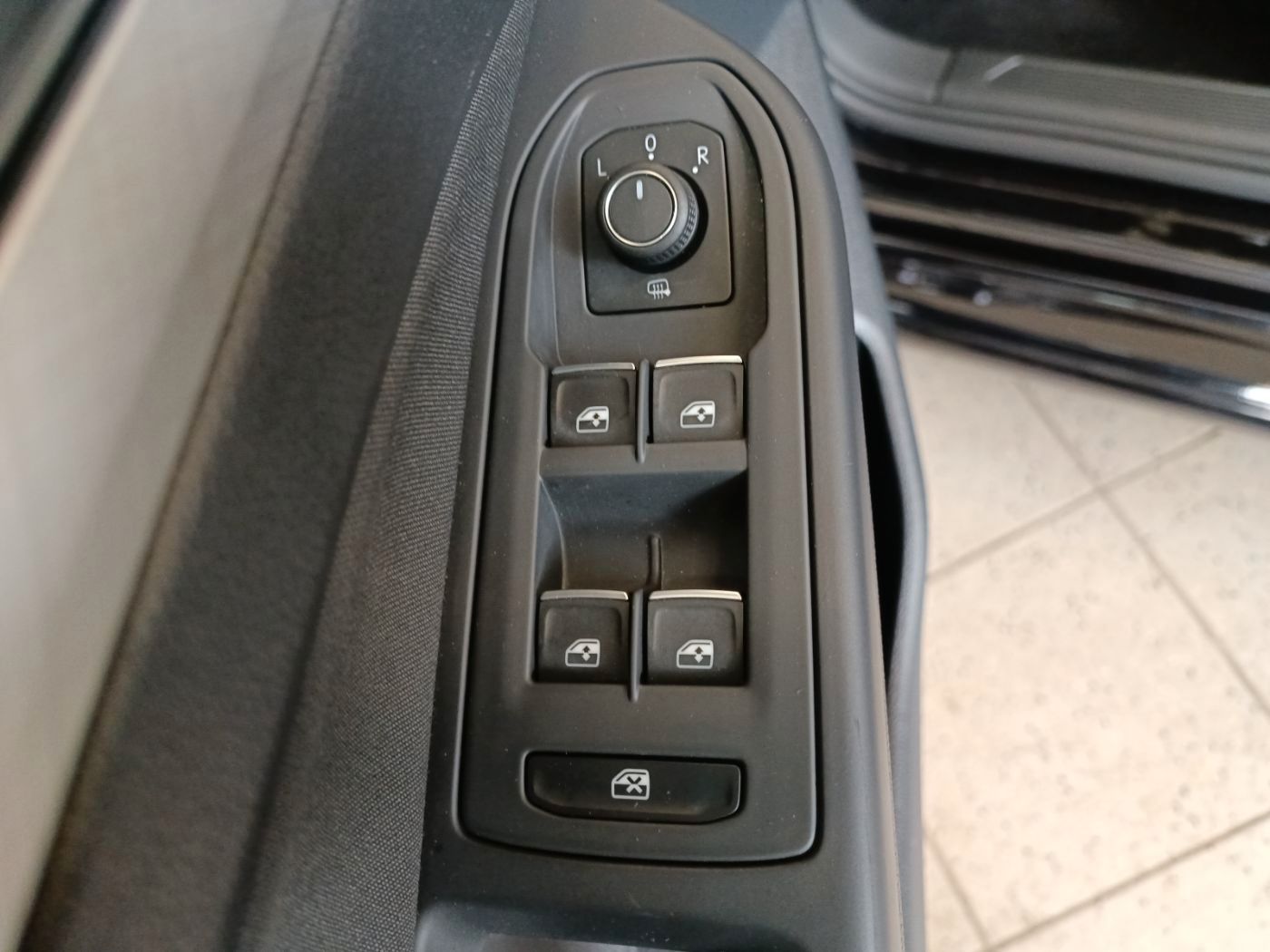Volkswagen Golf - Bild 14
