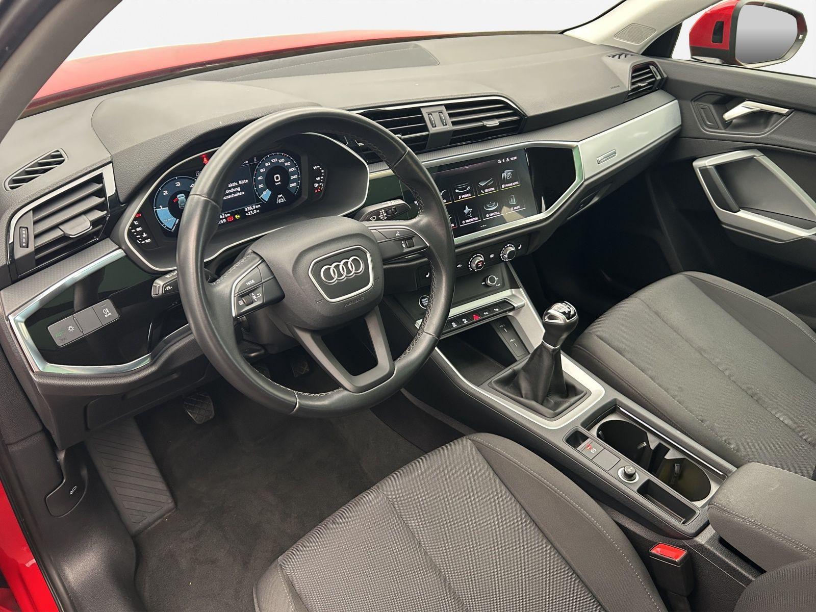 Audi Q3 35 TDI S line*Pano*LED*Virtual*Smartphone Int, миниатюра 5