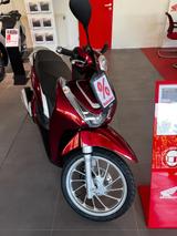 Honda SH 125 MODE Tageszulassung - HONDA SH MODE 125