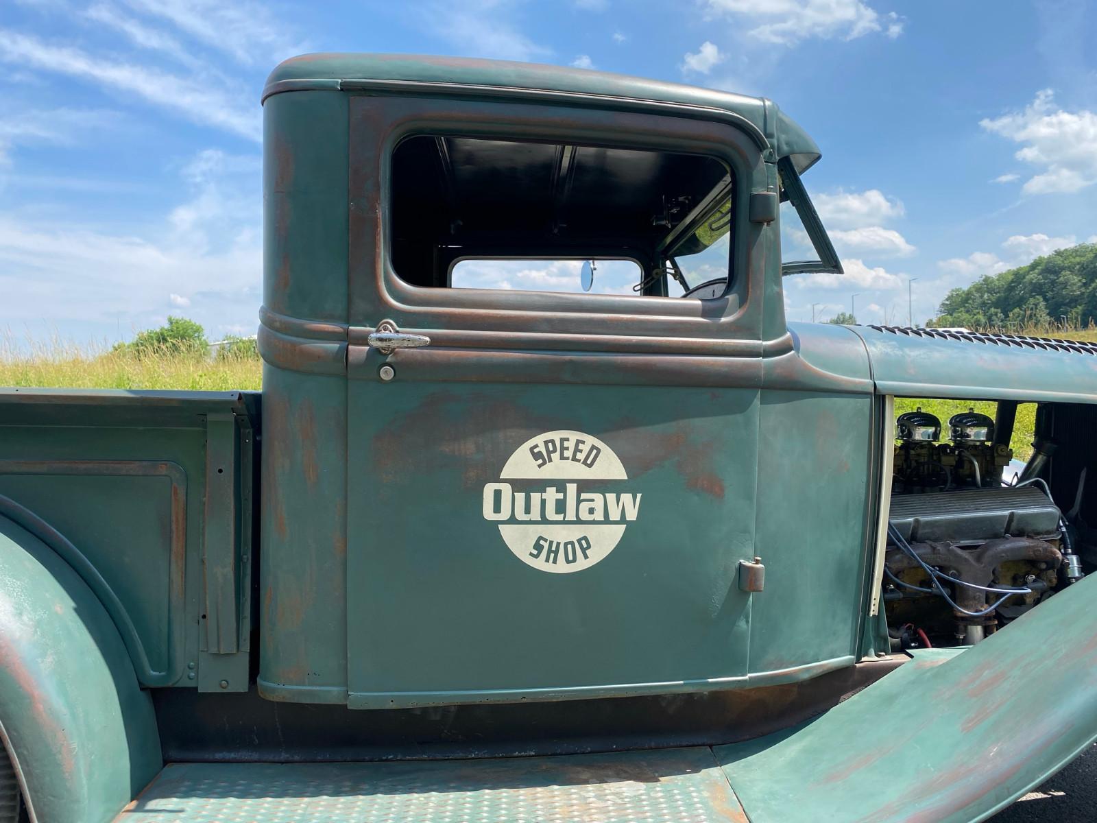 Ford Pickup 1932 V8 "Ford Outlaw Speed Shop" Hot Rod