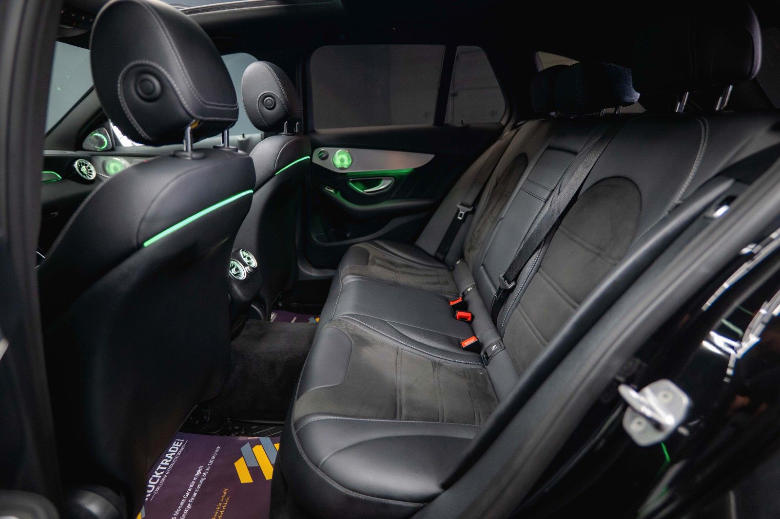 Fahrzeugabbildung Mercedes-Benz C 63 S T AMG Performance *Pano*Burmester*LED*