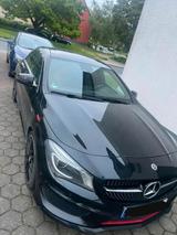 Mercedes-Benz Mercedes CLA 250 AMG Line Automatik - Mercedes-Benz CLA 250 aus 2014