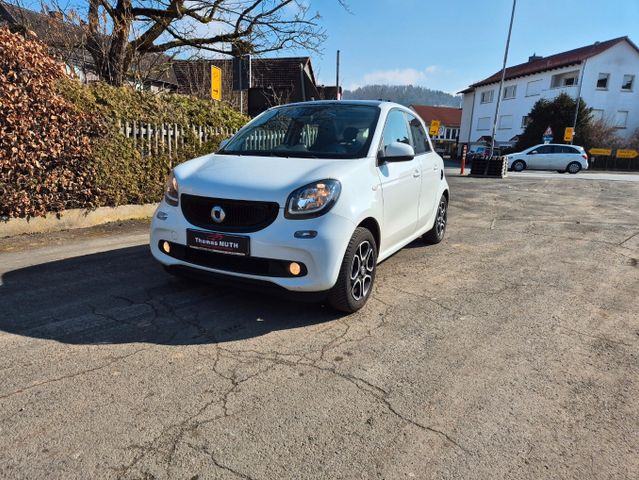 Smart ForFour forfour Basis 66kW-Vollausstattung!