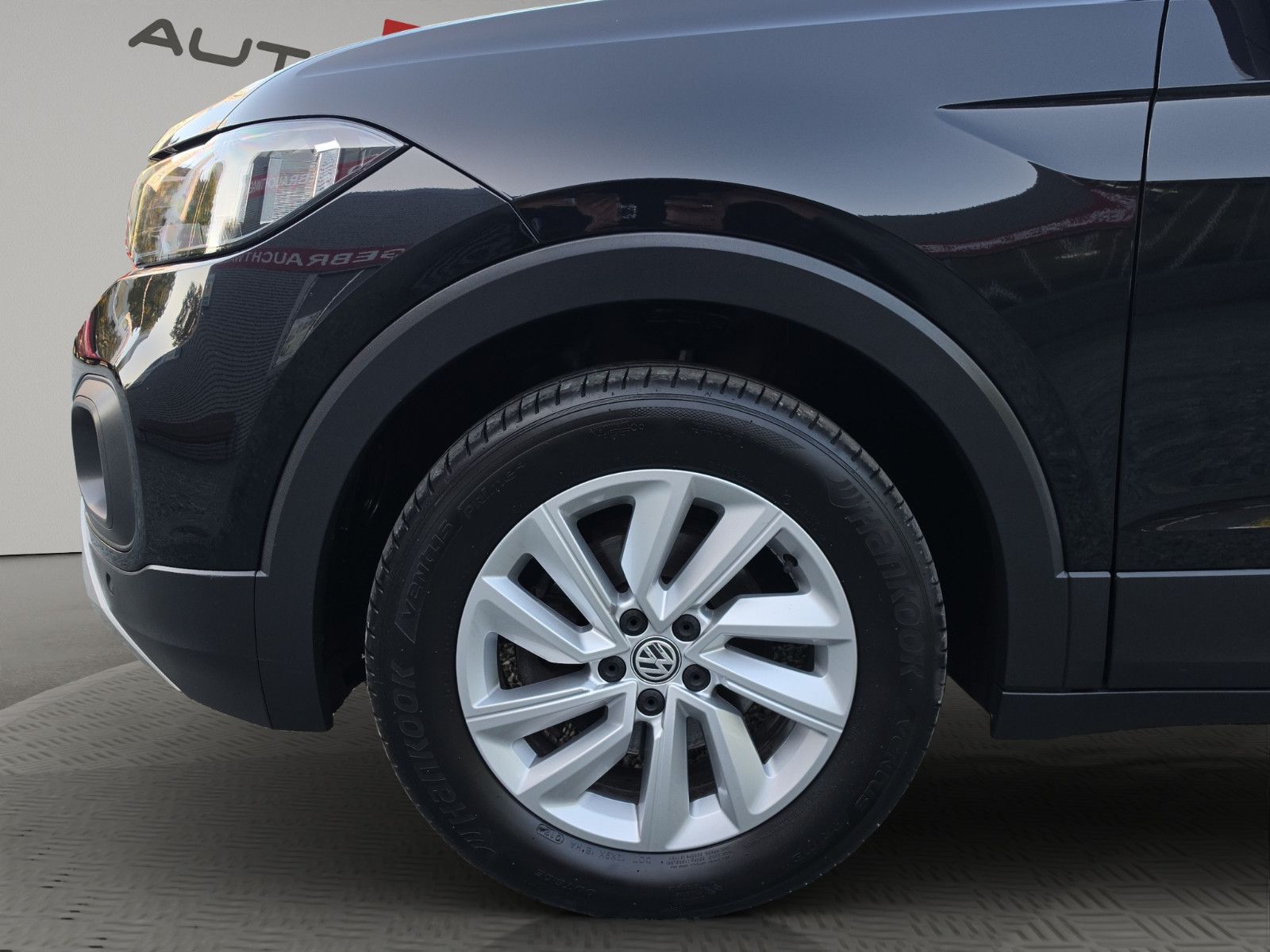 Fahrzeugabbildung Volkswagen T-Cross Life AUS 1.HAND AUTOMATIK NAVI PDC