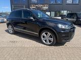 Volkswagen Touareg V6 TDI BMT Panorama R-Line - Volkswagen Touareg aus 2011: V6 TDI
