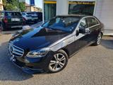 Mercedes-Benz MERCEDES-BENZ E 200 CDI Premium - Mercedes-Benz E 200 mit Diesel-Antrieb: Limousine, Schaltgetriebe