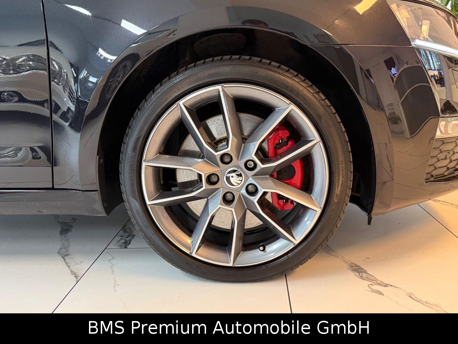 Skoda Octavia Combi RS 2.0 TSI 220 ch • DSG • Pano • Cuir • SmartLink • Bi-Xénon