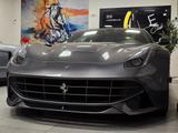 Ferrari F12 Berlinetta 6.3 740CV V12 SERVICE BOO - Ferrari F12 aus 2013