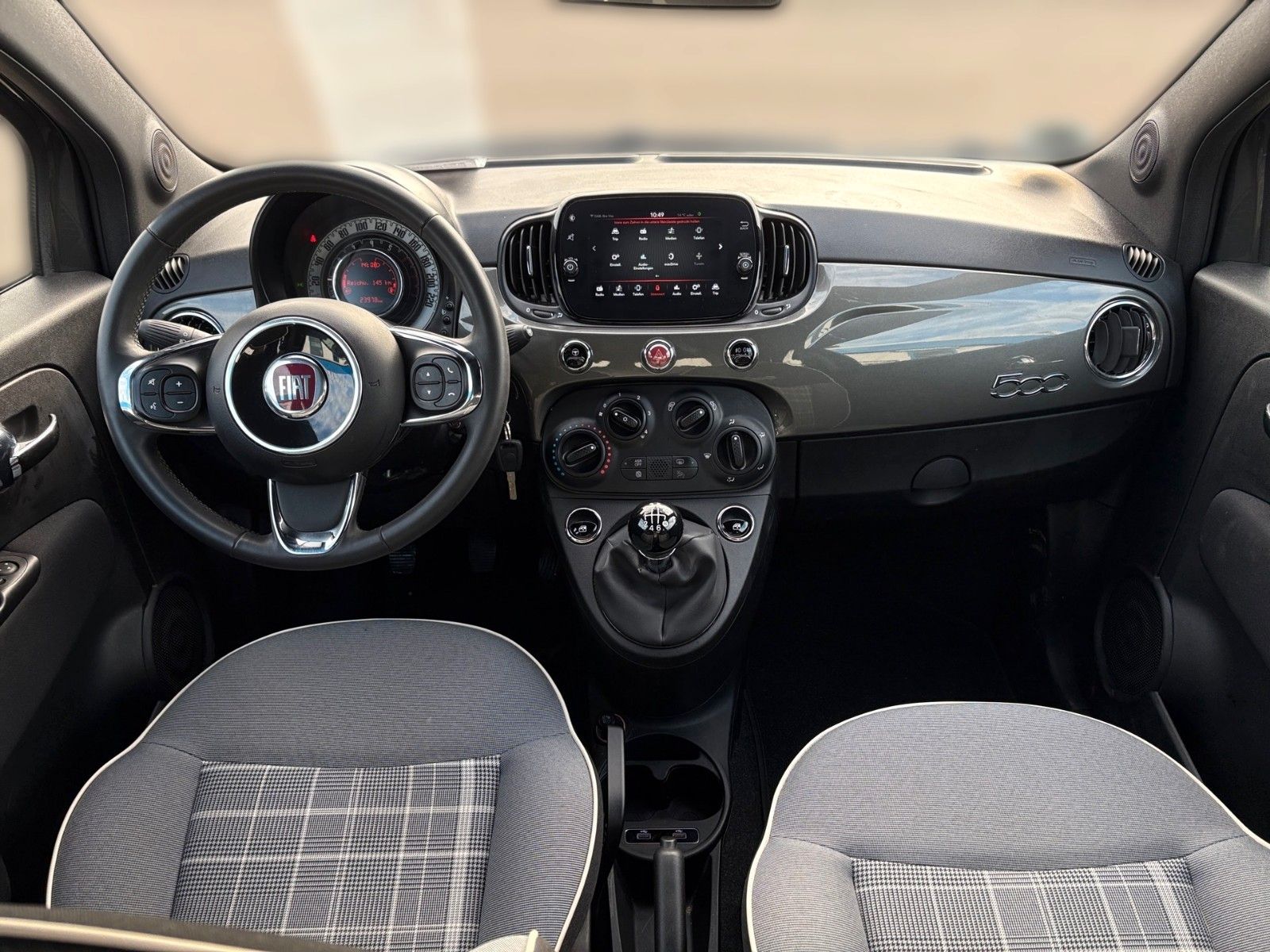 Fahrzeugabbildung Fiat 500 Lounge
