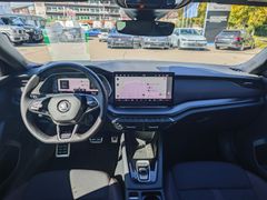 SKODA Octavia RS 265PS DSG  5J./GAR + 8x fach breift